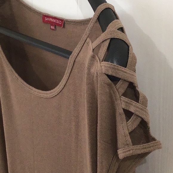 San Francisco open shoulder top - Picture 3 of 4